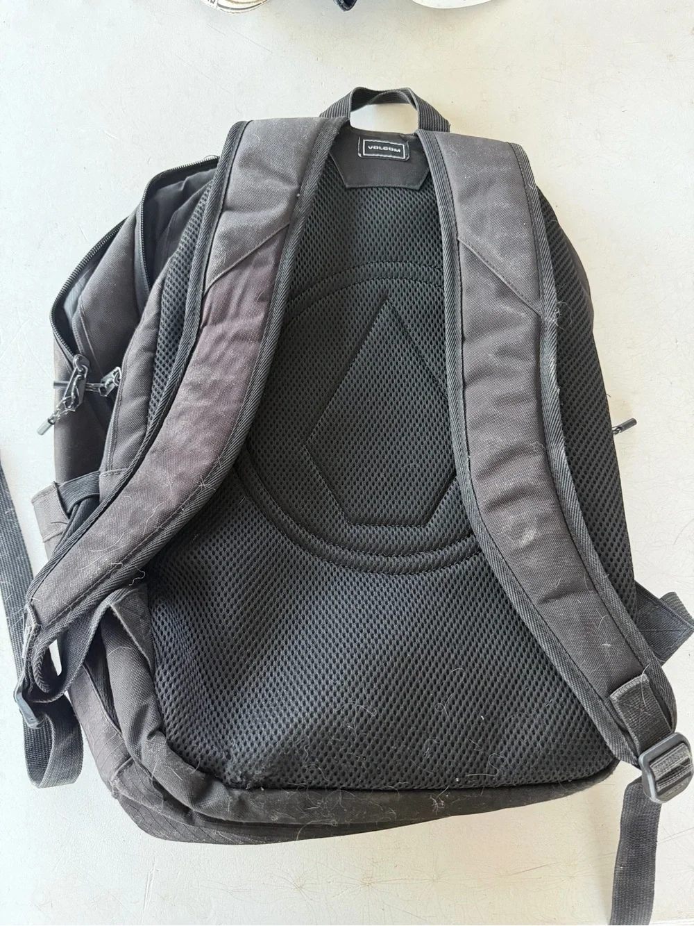 Volcom Black Men's Everyday Backpack with Front Zip Pocket